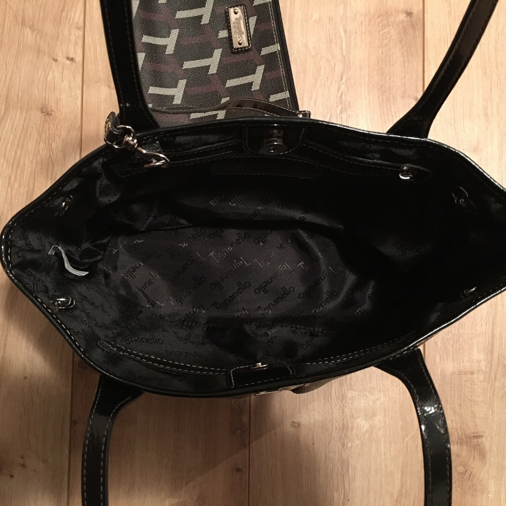 Tignanello Hand Bag - Picture 2 of 6
